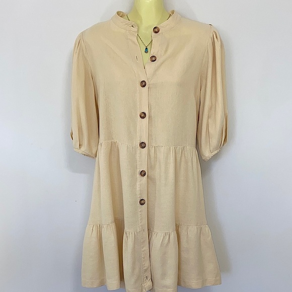 FARM Rio Dresses & Skirts - Farm Rio Dress Creme Button Down Ruffle Accents Sz Sm NWOT